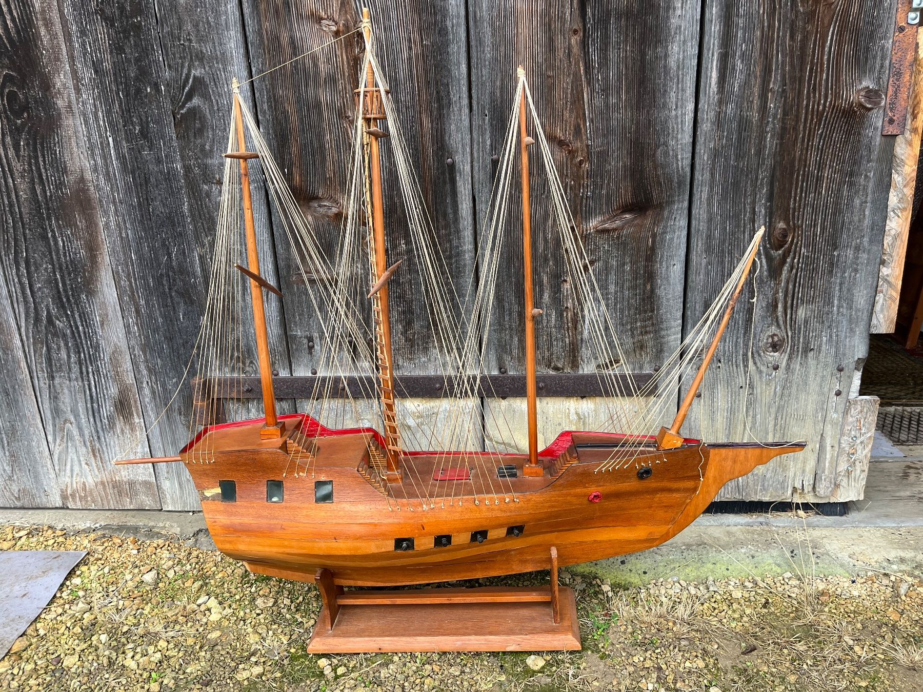 Modellbausätze & Standmodelle: Grosses älteres Holz-Modellschiff, 4-Master – Gebraucht aus Rünenberg von  1