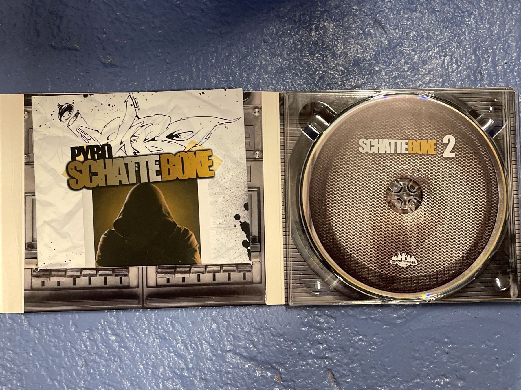 CDs: [CD] PYRO - Schatteboxe (2012) – D'occasion à Frasnacht par DiskSelection 3