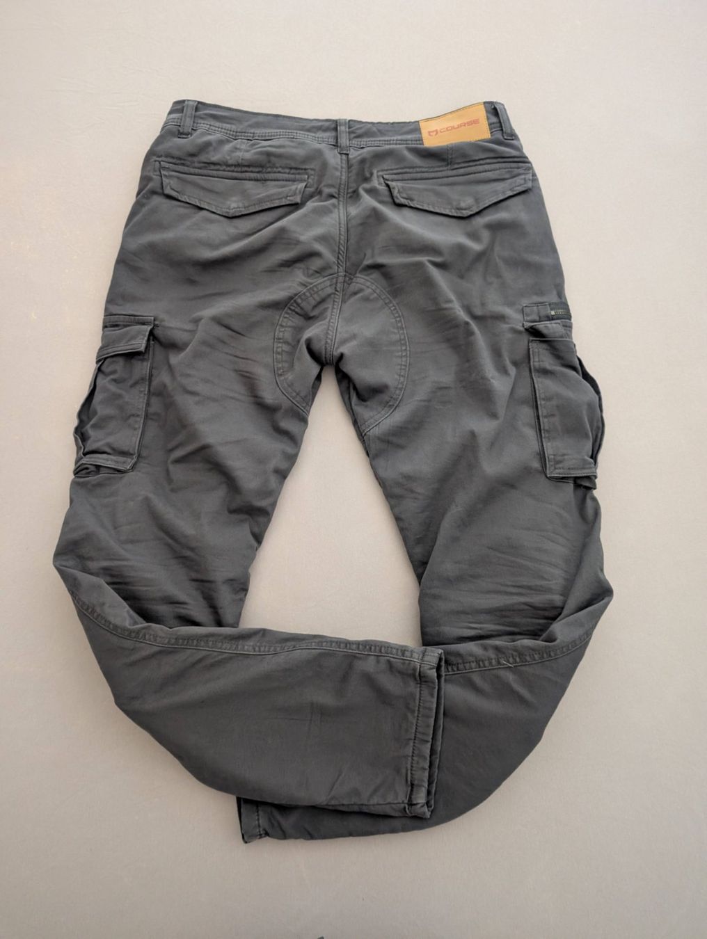 Pantaloni: Motorrad Hose Textil "Course" Cargo-Style NEU – Nuovo (secondo la descrizione) da Egg b. Zürich venduto da Muntinga 1