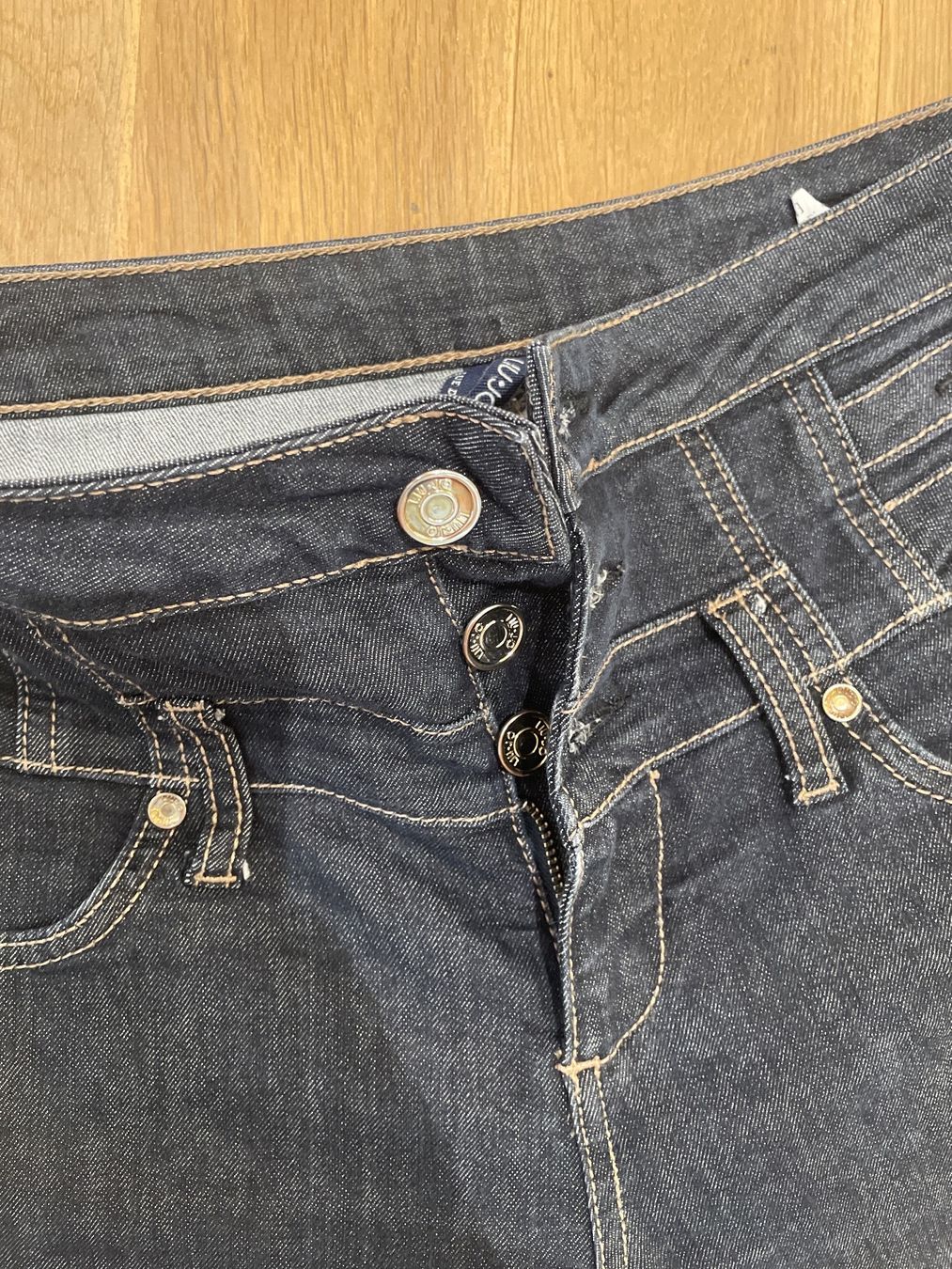 Liu Jo Jeans: Liu Jo Jeans 38 – Usato da Zürich venduto da iva_7658 1