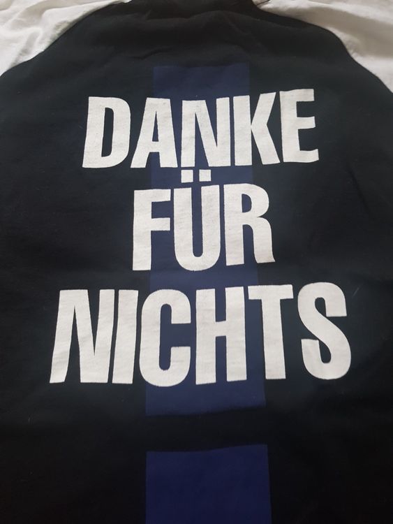 https://img.ricardostatic.ch/images/41adb353-b26b-4ed1-9d5f-9a079ab6d52c/t_1000x750/orig-bohse-onkelz-t-shirt-danke-fur-nichts-grosse-l