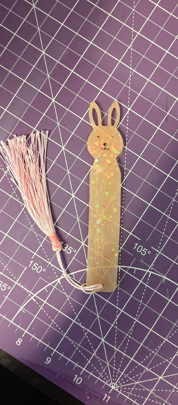 Altre raccolte & rarità: Lesezeichen Hase – Usato da Schwerzenbach venduto da VityaCrafts
