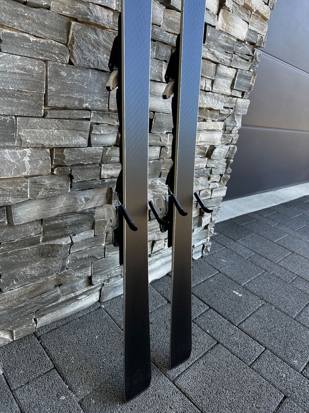 Atomic Skis: Skis Atomic Cloud - 161 cm, avec fixations – Neu (gemäss Beschreibung) aus Sion von admt9 6