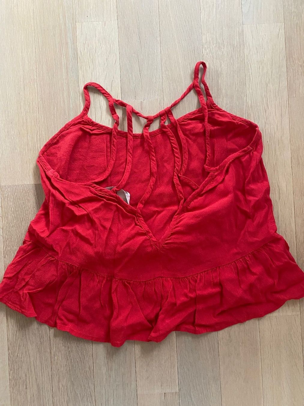 Top: Crop tops – Usato da Ettingen venduto da gaggalari 2