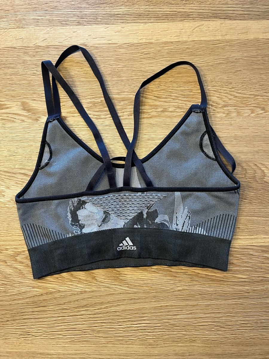 Adidas Top: Adidas Sporbh – Usato da Detligen venduto da mar_glh2 1