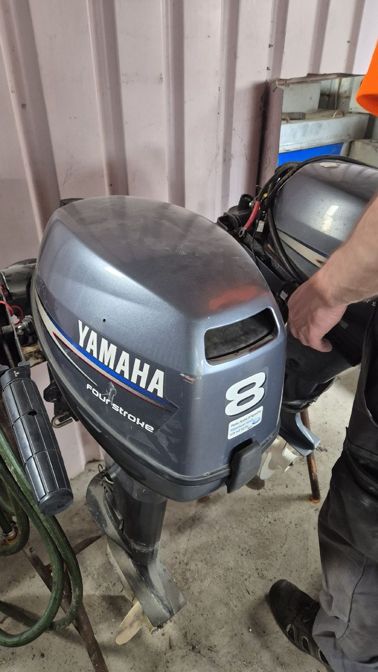 Yamaha Motoren: moteur 8cv Yamaha 2011 – Gebraucht aus Murten von Biaggio18