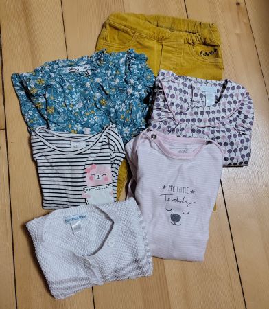 Kleidungspaket Grösse 68 / Habits filles taille 68