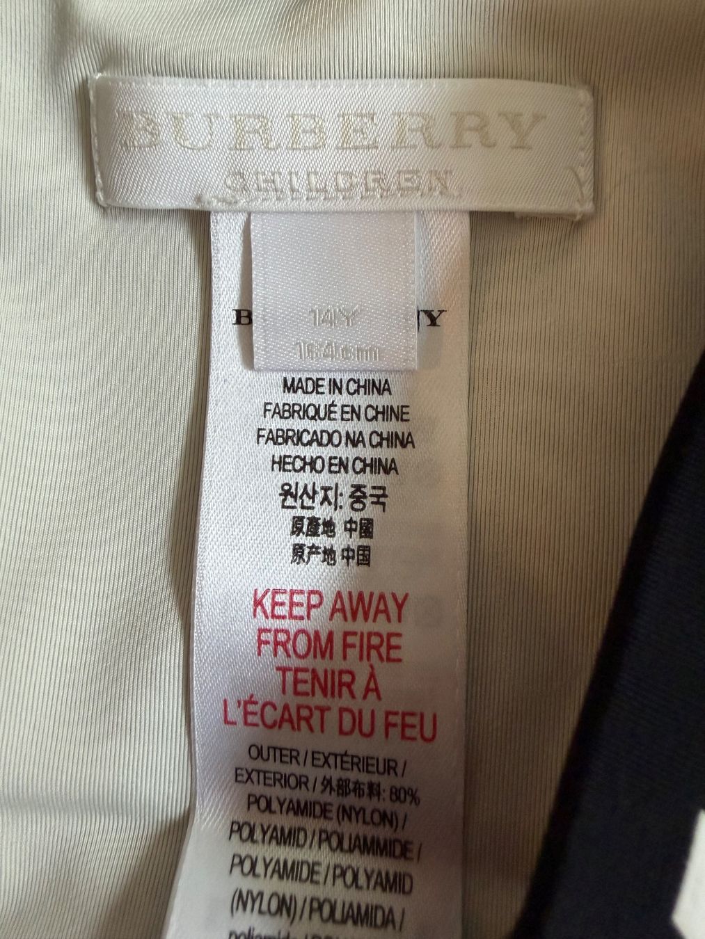 Burberry Costumi da bagno & Bikini: Burberry Bikini für Mädchen – Usato da Zollikofen venduto da Danijela1983 6