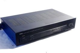YAMAHA NATURAL SOUND 2/4 CHANNEL POWER AMPLIFIRE MX-35