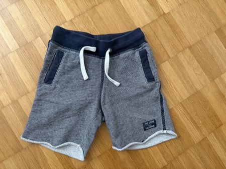 H&M Kurze Hose Grösse 104 (3-4 Y) 