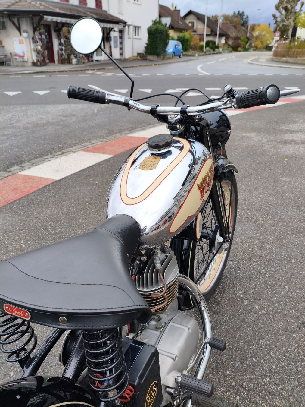 Strada: Bianchi Bianchina 125 – Usato da Dintikon venduto da Pady6 3