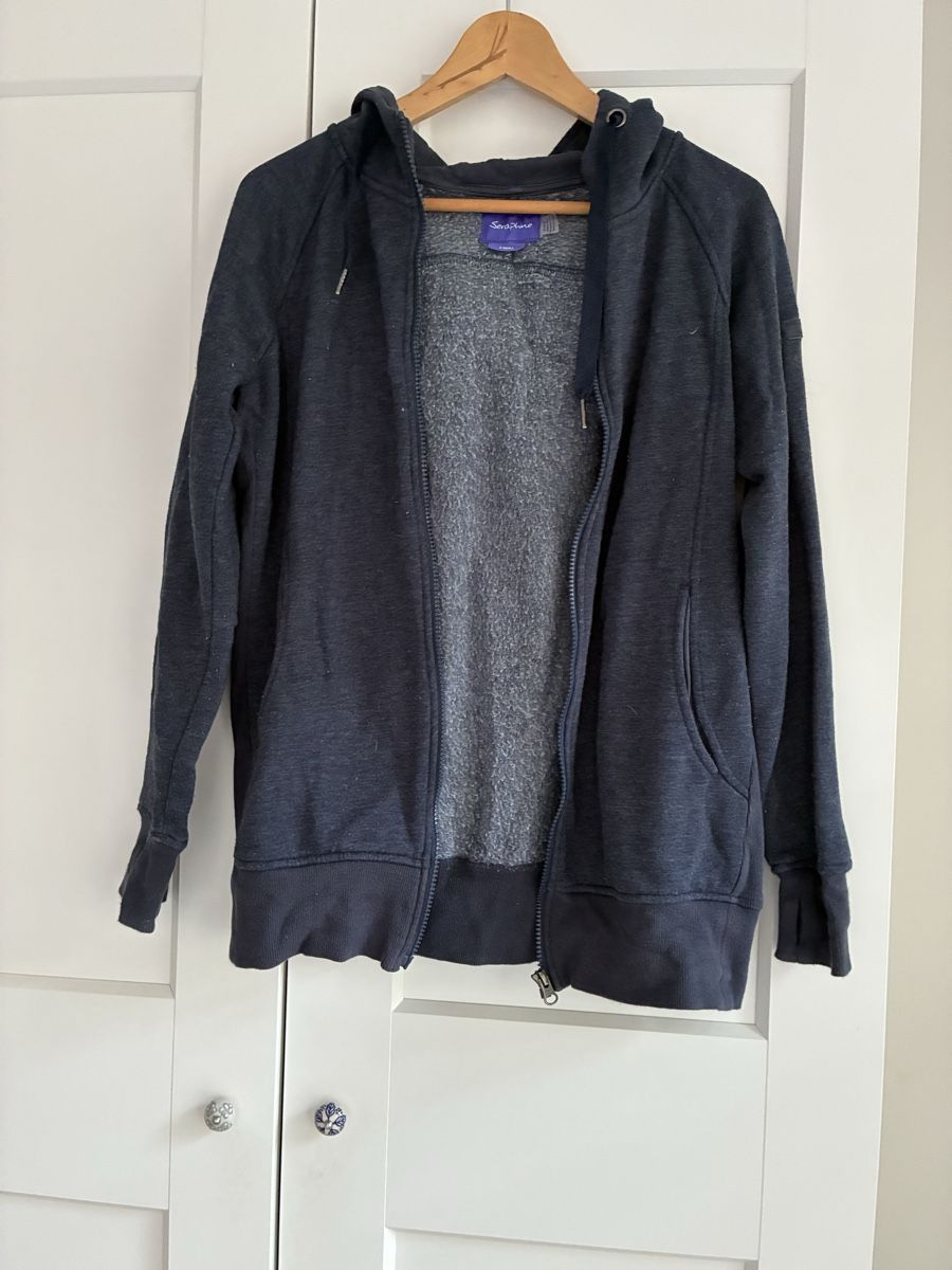 Pullover & Sweatshirts: Seraphine hoodie – Gebraucht aus Zürich von mar_8gz2 1