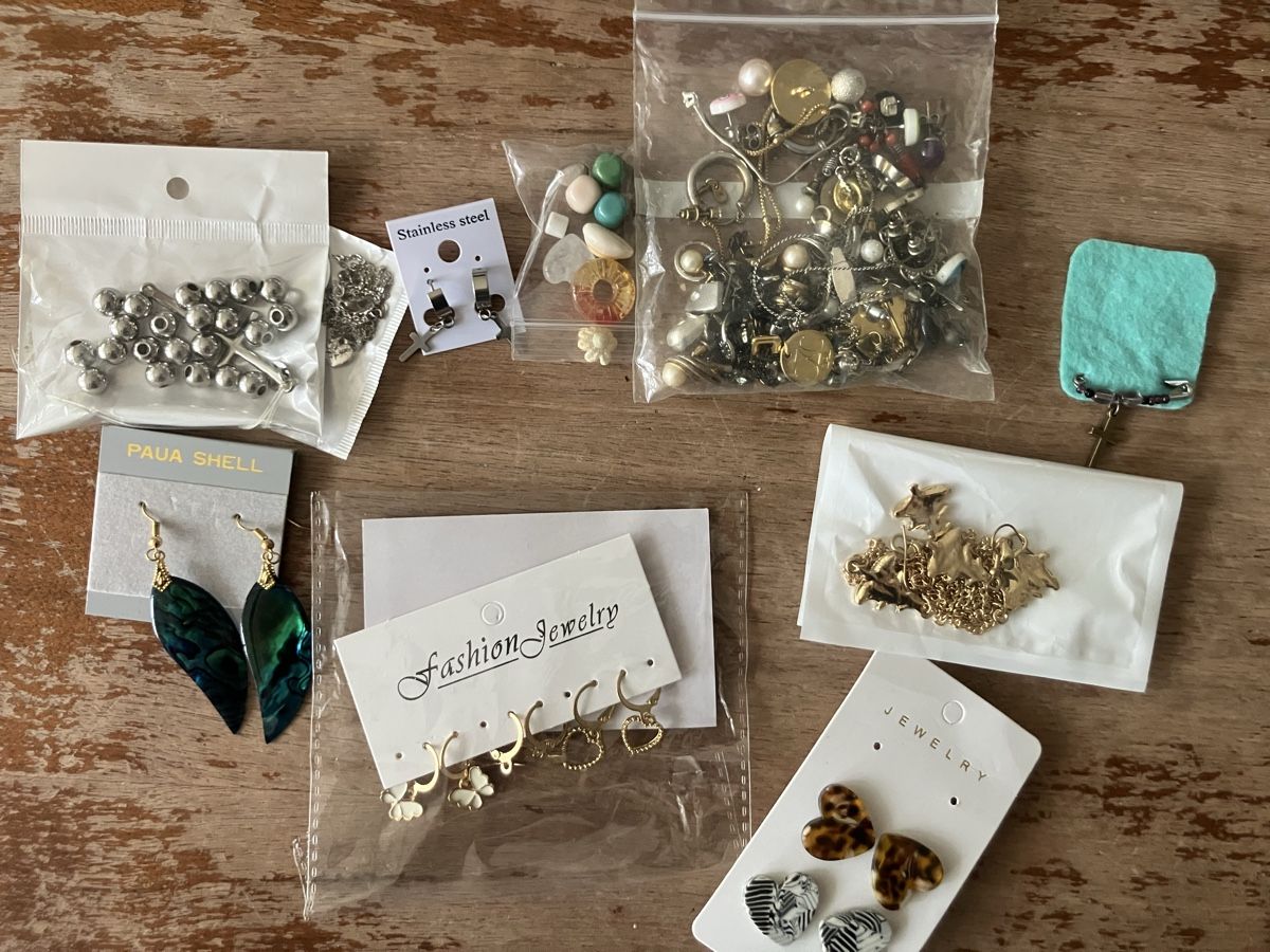 Sonstiger Schmuck: Modeschmuck Sammlung / Lot / Konvolut – Defekt aus Oberuzwil von Paga77 5
