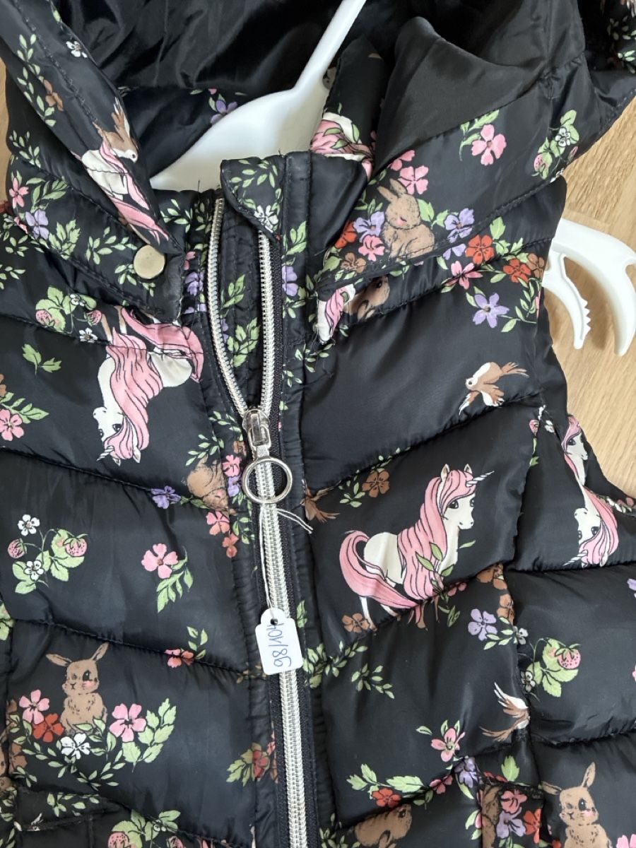 H&M Lotti & Set di vestiti: Einhornset H&M Gr.98/104 – Usato da Kefikon ZH venduto da Klukka97 5