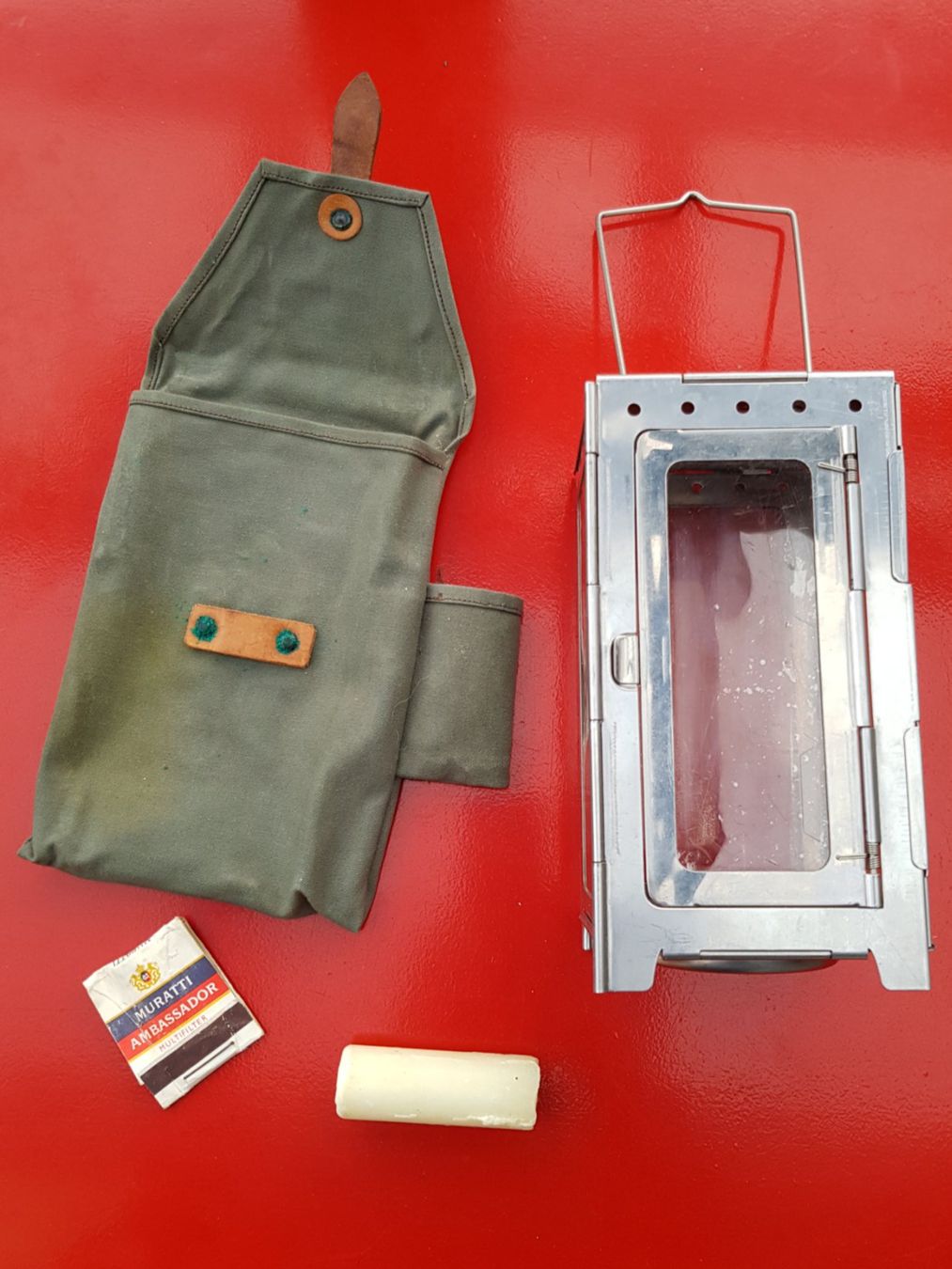 Schweizer Armee Laternen: Faltlaterne mit Etui 🇨🇭 Schweizer Armee 🇨🇭 Kerzenlaterne – Gebraucht aus Dürnten von inreb73 2