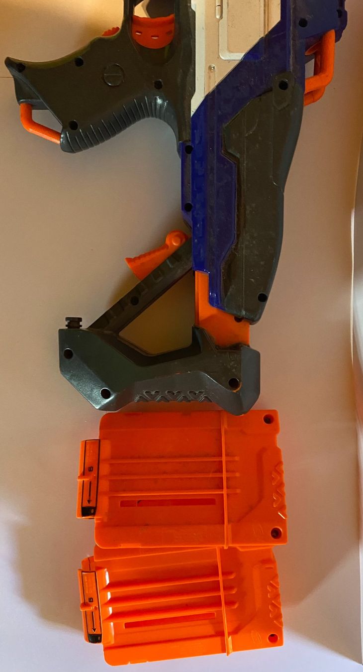 Nerf Giocattoli: Nerf Pistolen – Usato da Bärau venduto da sphb.hs4ea 1
