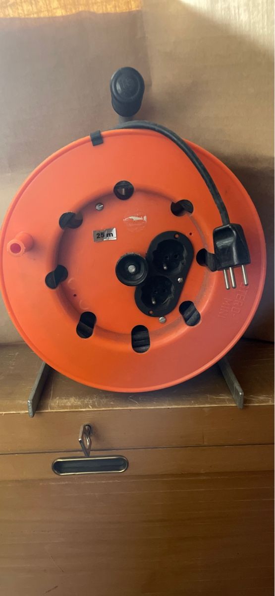 Cavi: Kabelrolle 25m – Usato da Ostermundigen venduto da Master05