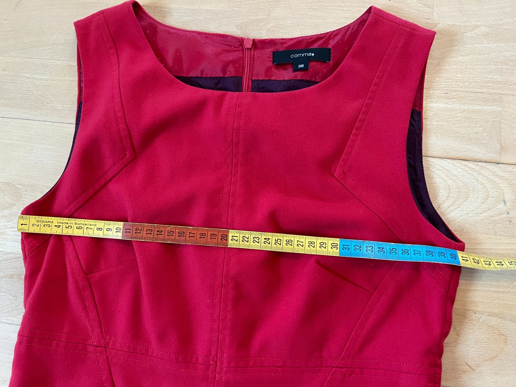 Comma Vestiti: Comma Damen Etui Kleid, Gr. 36, Rot – Usato da Worb venduto da farben20zauber 4