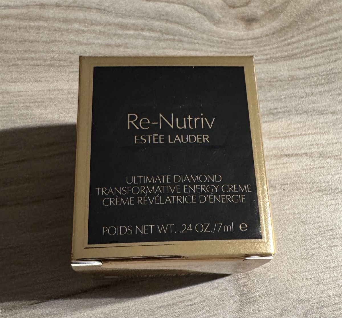 Estée Lauder Cura del viso: Kosmetik Estée Lauder NEU – Nuovo e nell'imballaggio originale da Dänikon ZH venduto da tug_m9b6