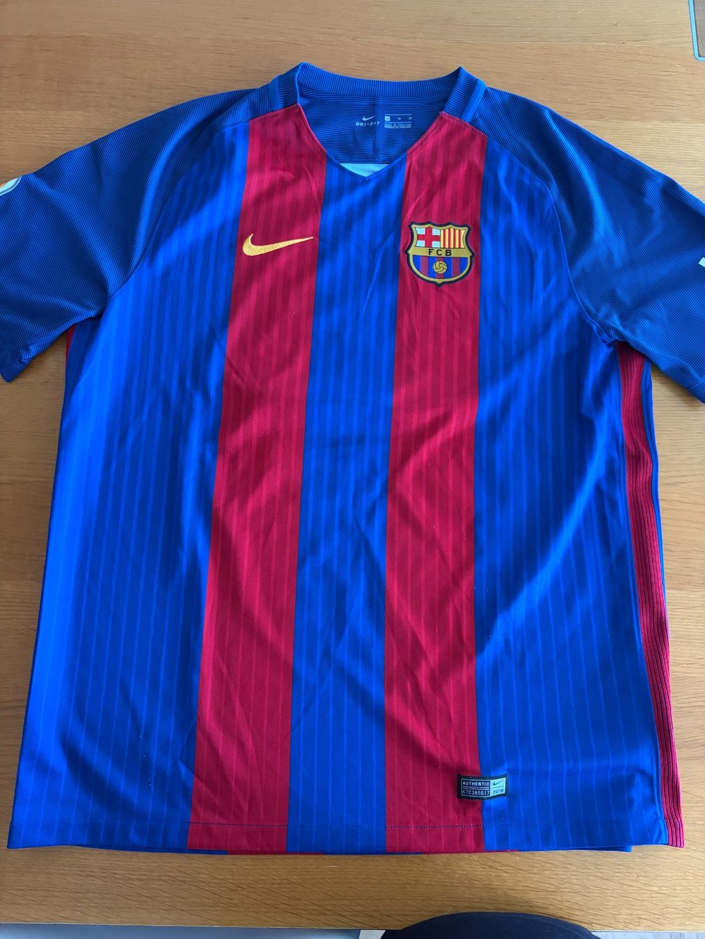 FC Barcelona Canottiere & Pantaloni: Barcelona Trikot - Grösse XL – Usato da Cham venduto da San_Atleti_1903