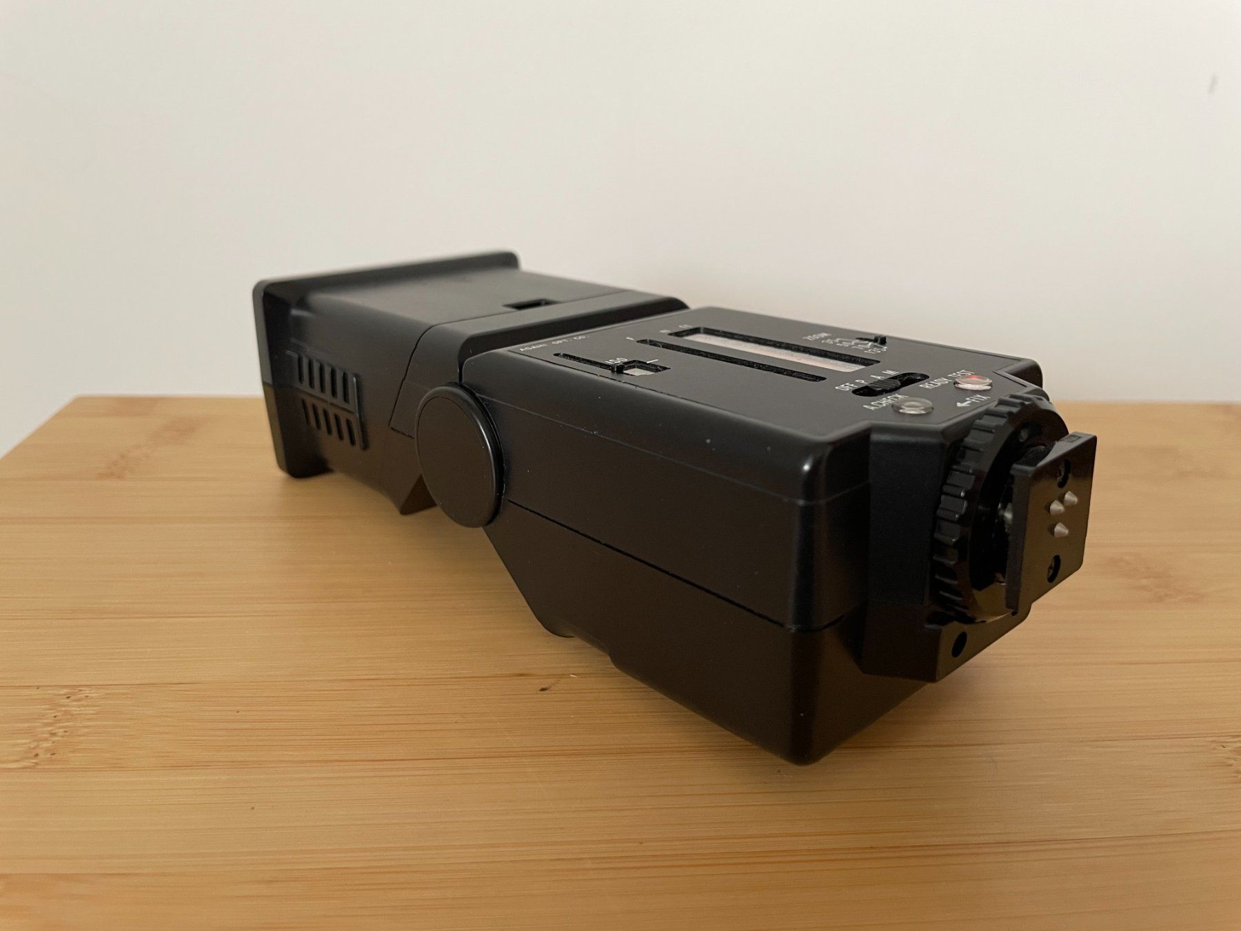 Pentax Flash: Flash Pentax AF240Z – Usato da Petit Lancy venduto da gil_hr6v 3
