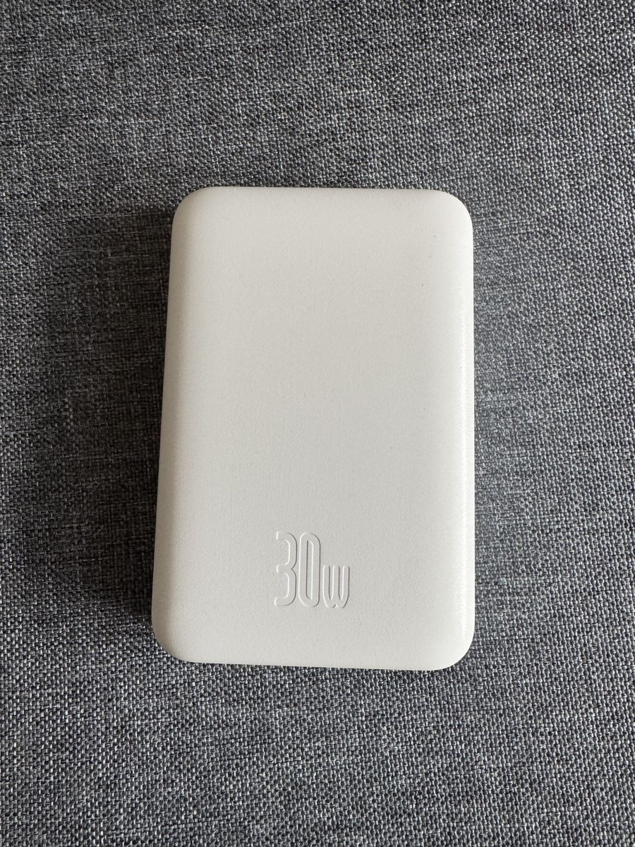 Baseus Batterie: Baseus Powerbank 10000mAh, 30W – Usato da Neuchâtel venduto da yan_lq56