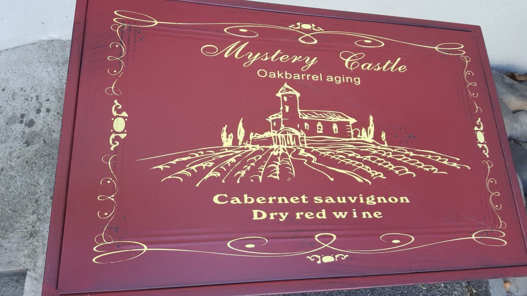 Tavoli: Eisentisch beschriftet Mystery Castle – Usato da Reinach venduto da 3Guggerli 3