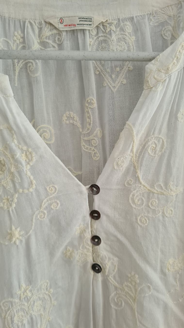 Odd Molly Blusen: Bluse Odd Molly – Gebraucht aus Winterthur von sandi99