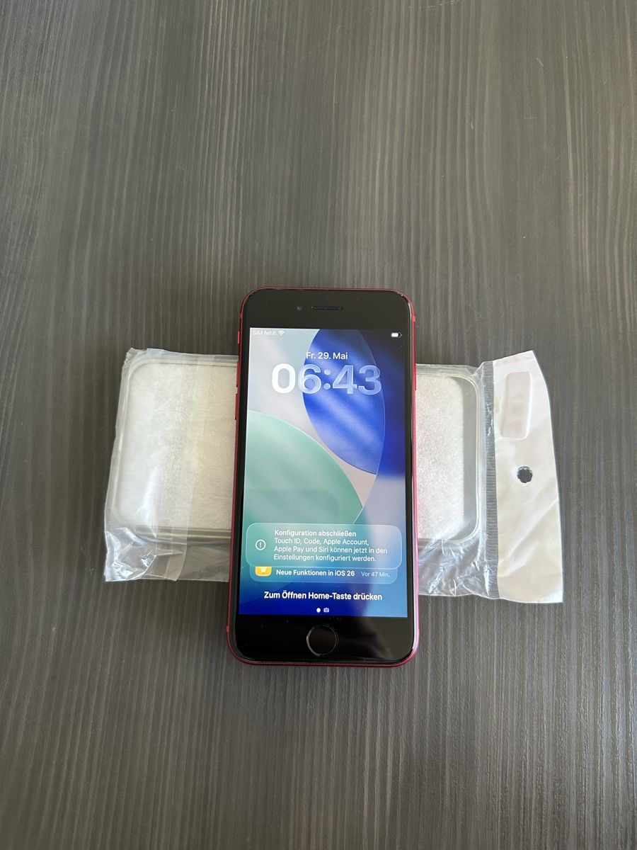 Apple Telefoni cellulari / Smartphones: iPhone SE 2 – Usato da Rickenbach b. Wil venduto da Kth_v8 1