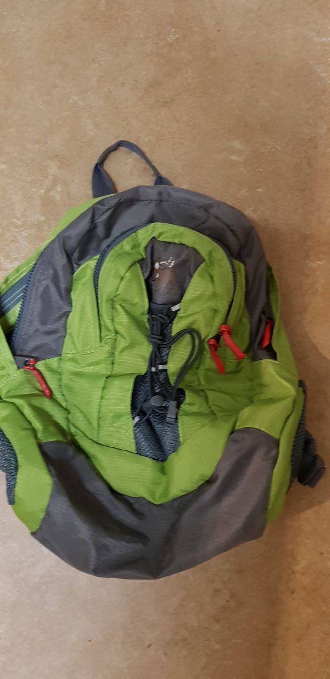 Rucksäcke: Kinder Rucksack – Gebraucht aus Uznach von Bilkev
