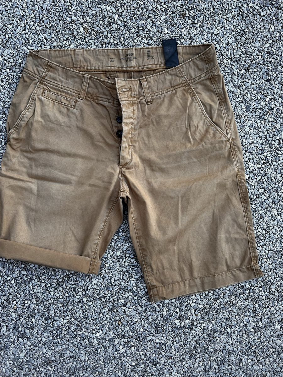 H&M Hosen: Shorts beige Grösse 31 Casual Look – Gebraucht aus Münchenbuchsee von wurzel123