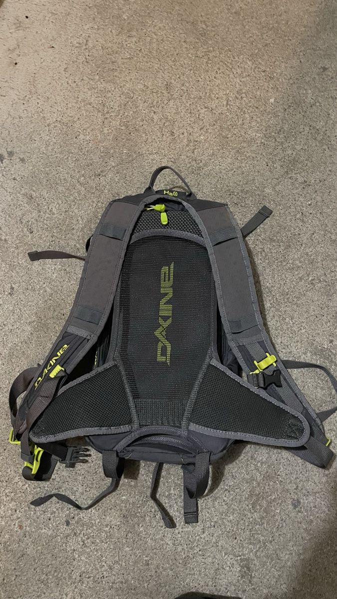 Dakine Zaini: Dakine Bikerucksack – Usato da Brütten venduto da mivo-sales 2