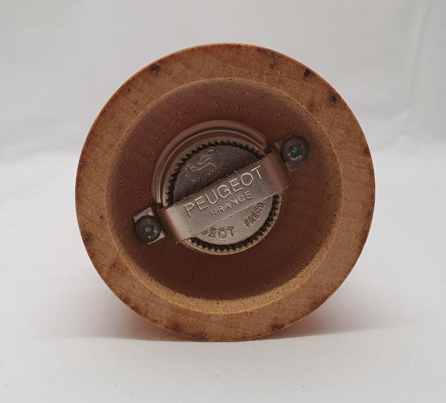 Set di piatti: Pfeffermühle – Usato da Ehrendingen venduto da Avotis 1