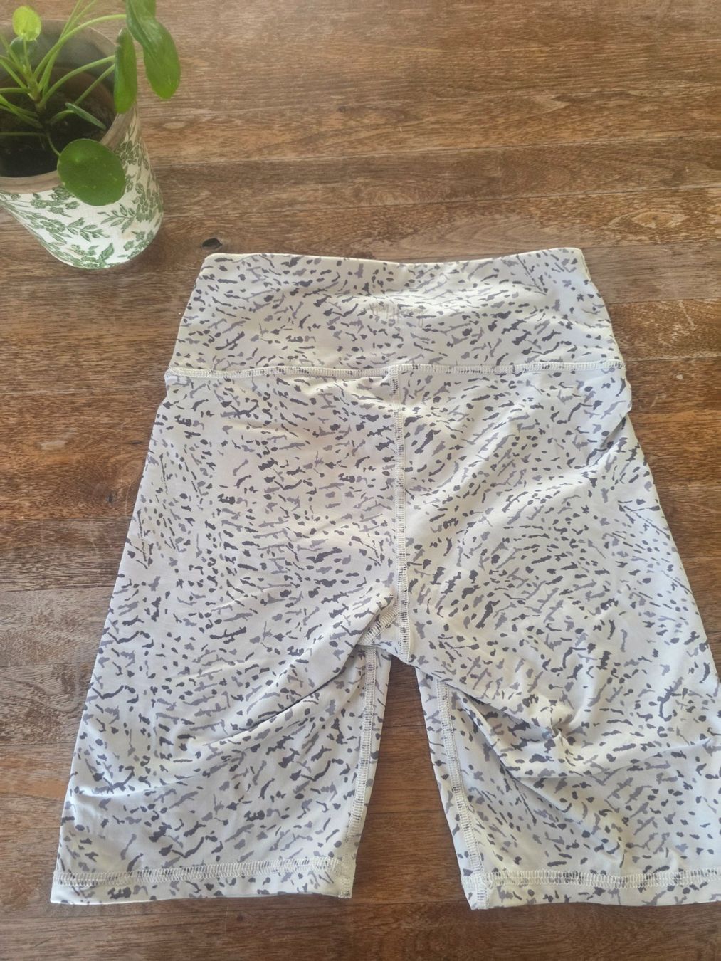 Leggings: Biker Legins Hey Honey Gr M – Gebraucht aus Wichtrach von Elenagonzi 1