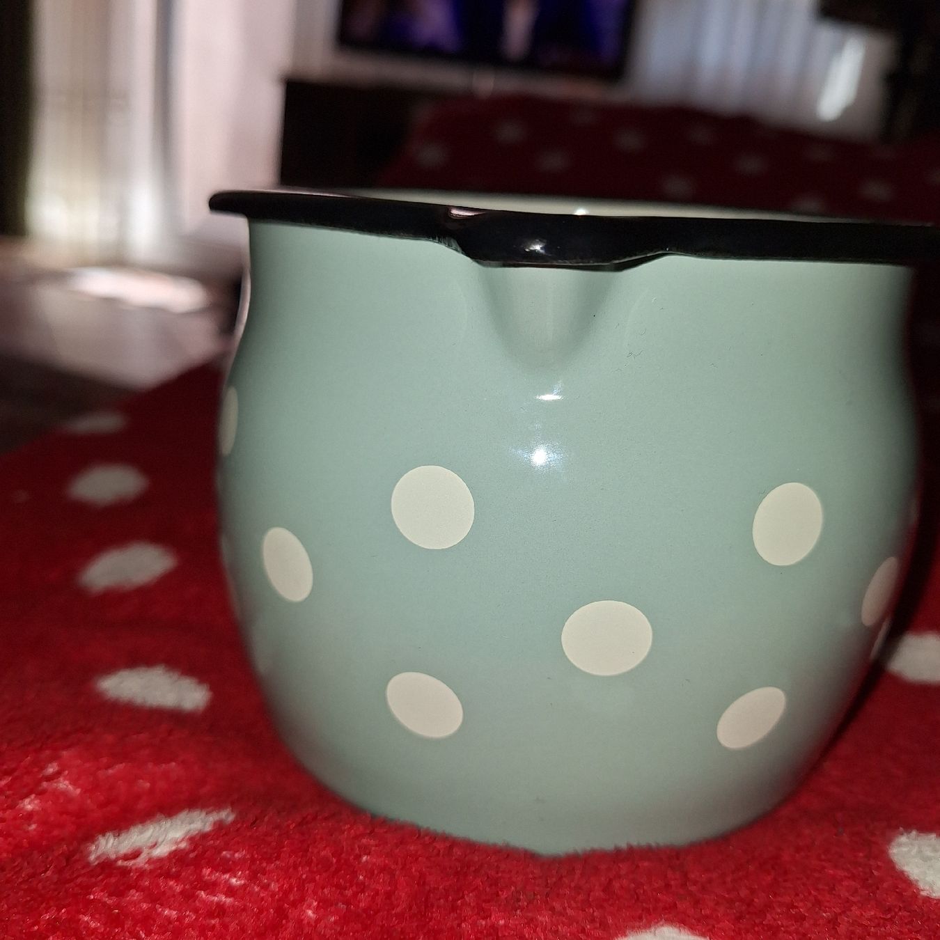 Töpfe: Mintfarbiger Emaille Topf mit Punkten - Retro Chic! – Gebraucht aus spreitenbach von lumbalplatte 2