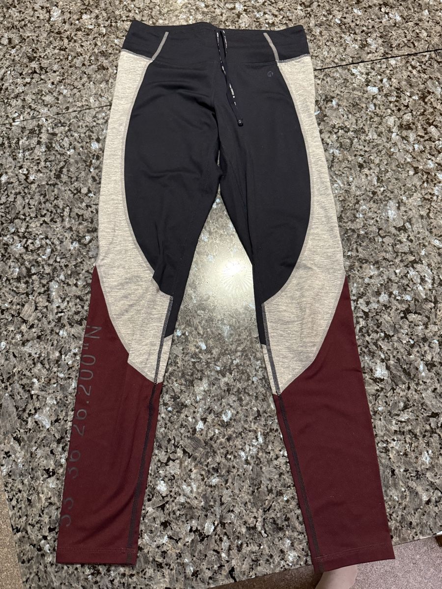 Leggings: Damen Sportleggins S/36 – Nuovo (secondo la descrizione) da Luzern venduto da sarahxtwilight 1