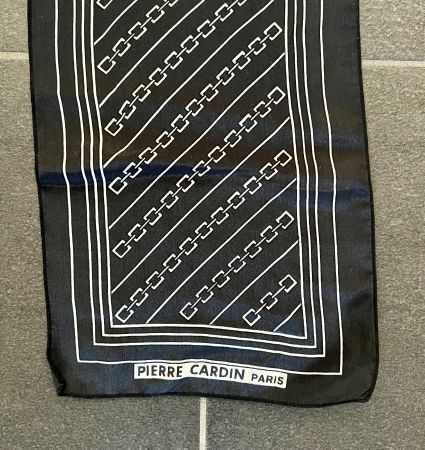 Foulard Pierre Cardin Paris