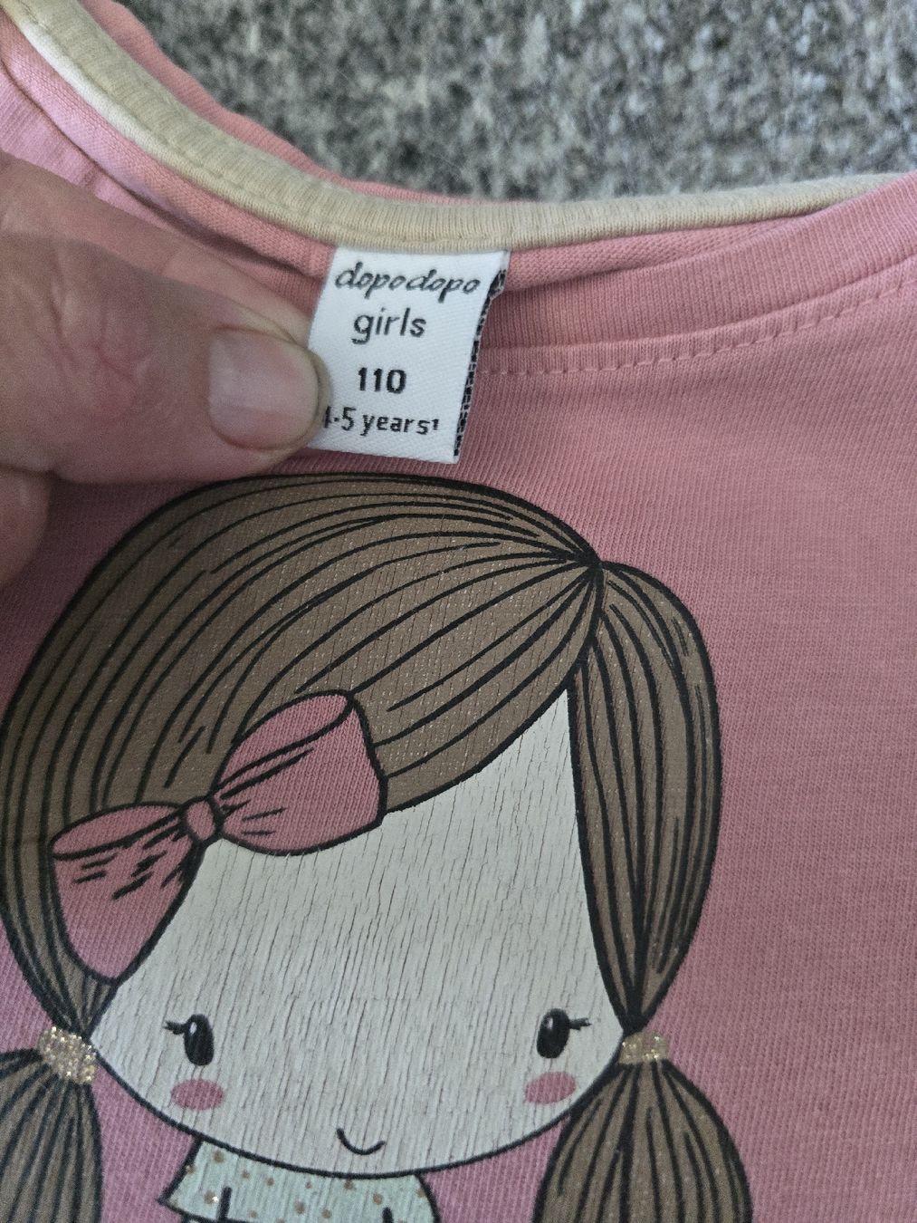 Pulls et sweat-shirts: Mädchen Pullover 4er Set Gr. 104-110 – D'occasion à Unterentfelden par Panda-87 4