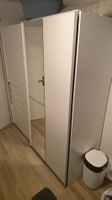 Schwebetüren-Kleiderschrank weiss–1 Jahr sehr guter Zustand