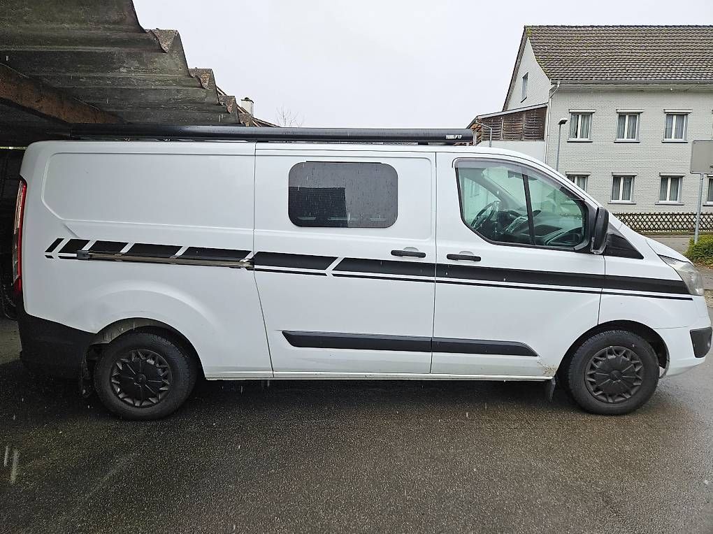 Veicoli da campeggio: Ford Transit Custom (Camper) – Usato da Tägerwilen venduto da Clemenz70 1