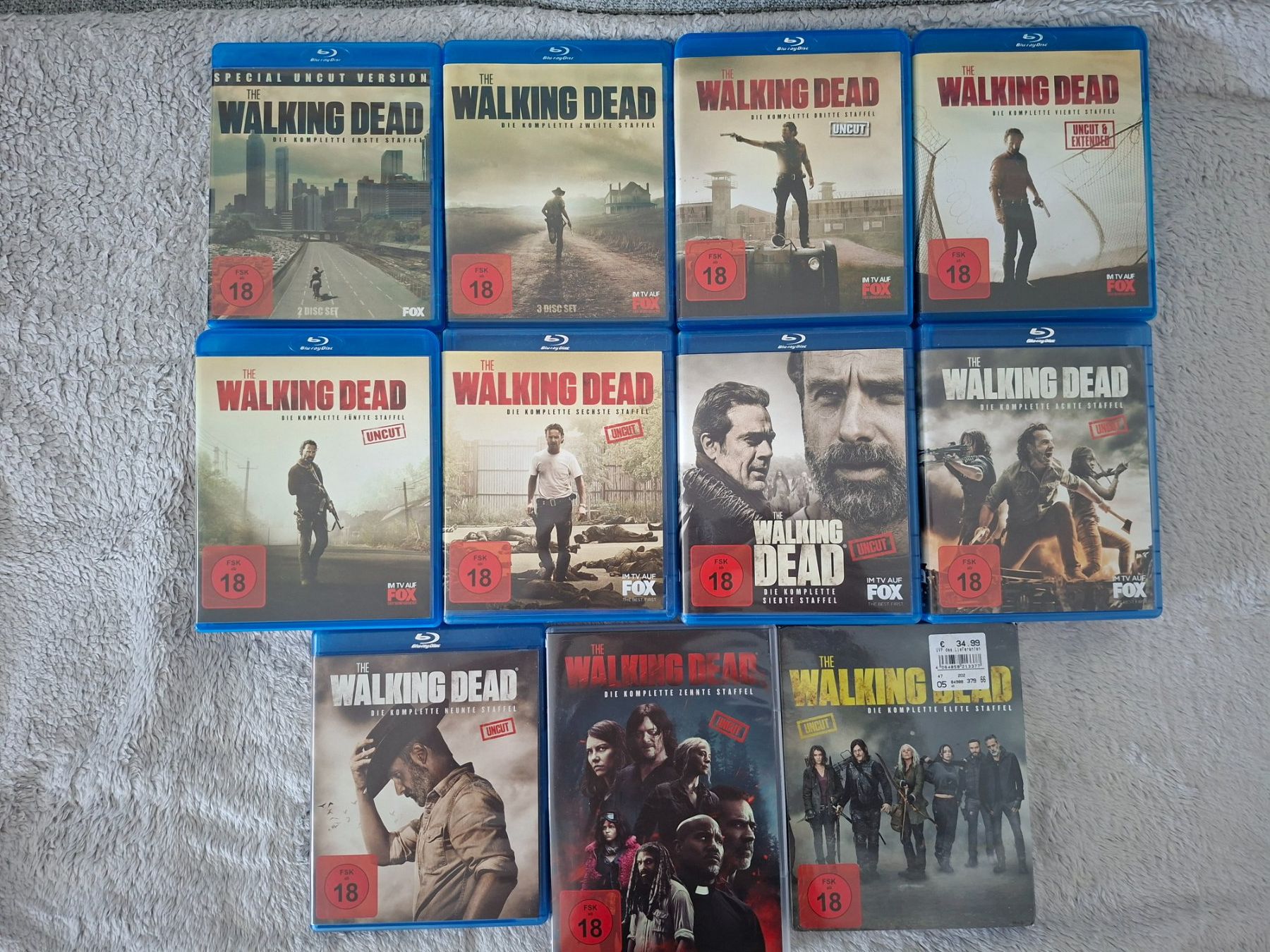 Tous les DVDs: THE WALKING DEAD STAFFEL 1 - 11 BR+DVD – D'occasion à Aesch BL par Burschi59