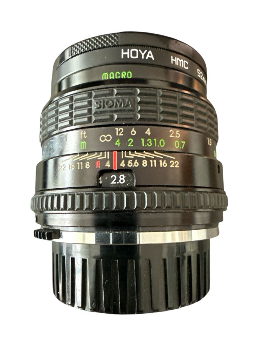 Sigma Obiettivi: Objectif Sigma Macro 28mm f2.8 pour Olympus – Usato da Plan-les-Ouates venduto da lau_j79t