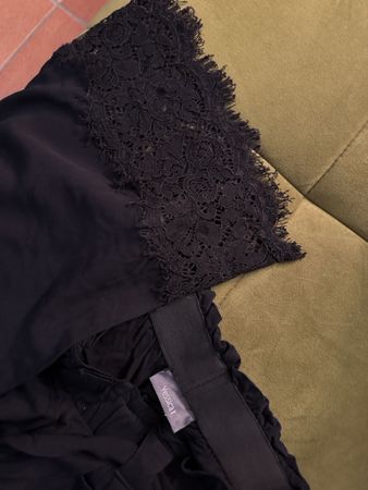 Schwarze Sommerhose Yessica mit Spitze, Grösse 38 Neu!