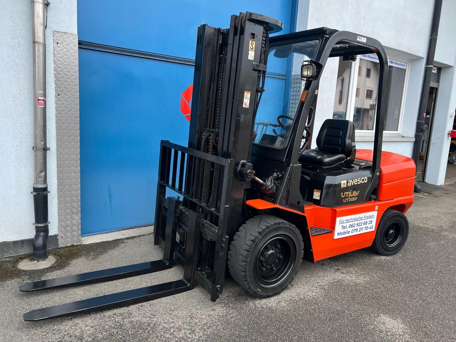 Diesel Carrelli elevatori e a forche: AVESCO Diesel-Gabelstapler 3.5 ton, 4.5 m – Usato da Aarwangen venduto da fsa-maschinen 3
