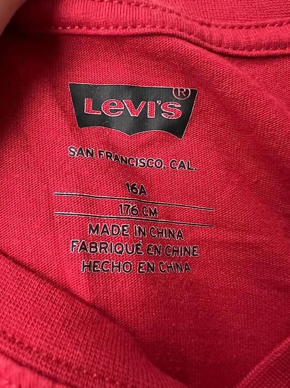 Pullover & Sweatshirts: Pull Lévis léger longue manche taille 176 – Gebraucht aus Epalinges von Kallem 2