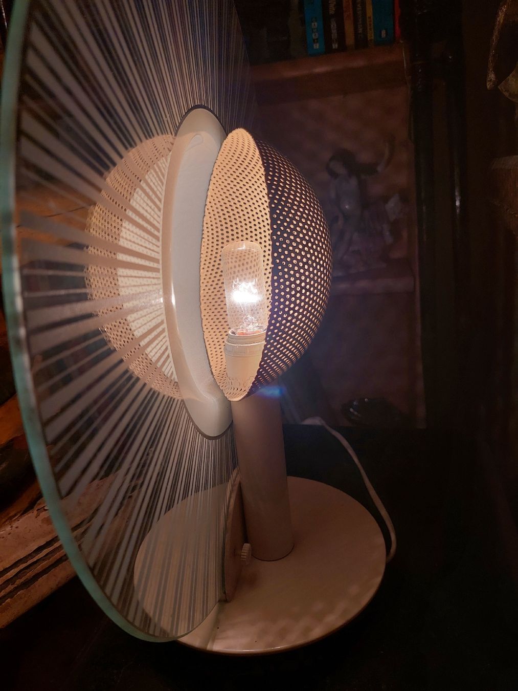 Lampen: Designer Tischlampe Space Age Solar Eclipse Lamp – Gebraucht aus wabern von Torrubirubi 3