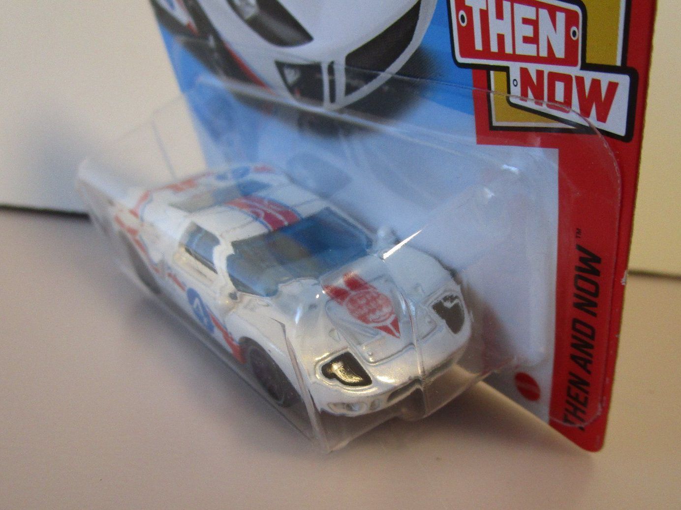 Ford Modellini d'auto: HOT WHEELS FORD GT-40  -  GTB33 – Nuovo e nell'imballaggio originale da Chêne-Bourg venduto da breno56 1