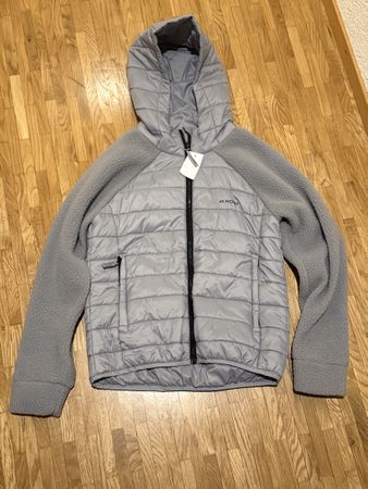 46 Nord Kinder Steppjacke Fleece Grau Grösse 152 neu