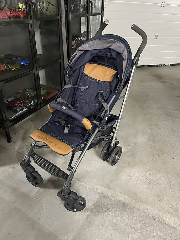 Kinderwagen: Chiccho Buggy "Denim" mit Lederapplikationen  – Neu und originalverpackt aus Kefikon ZH von 75T