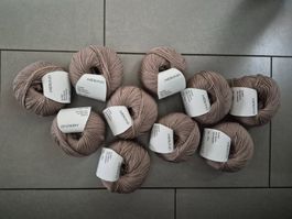 Merino Wolle 90% Merino 10% Polyester 10 Knäuel